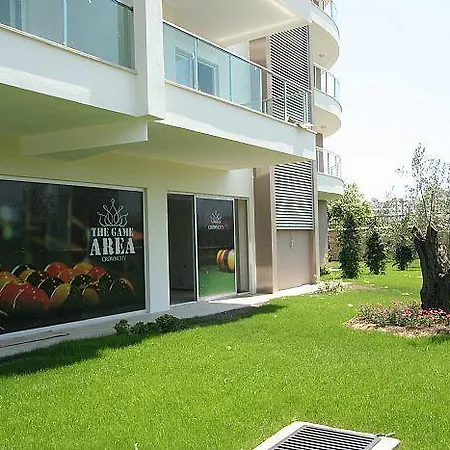 Crown City Luxury Apartment